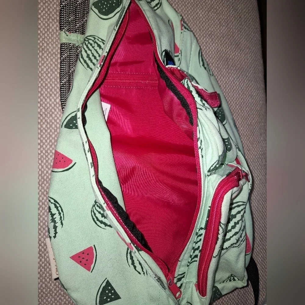 A Kavu rope sling bag in great condition.  Watermelon print. - Picture 5 of 6